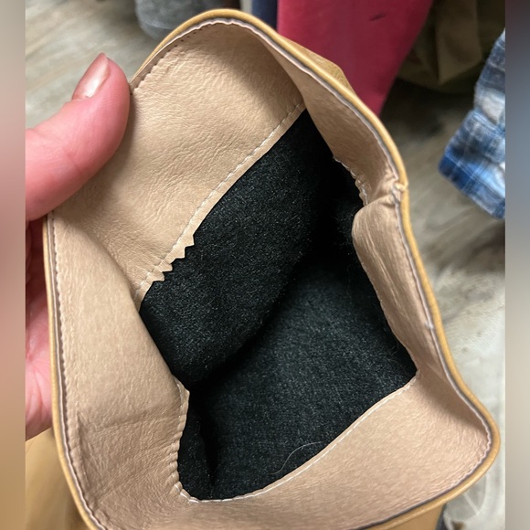 Knee high boots - Picture 3 of 3